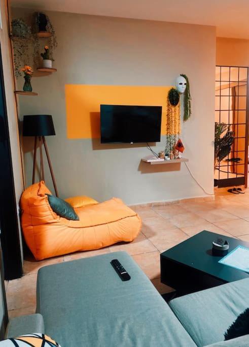 City Central Amazona Appartment Tirana Bagian luar foto